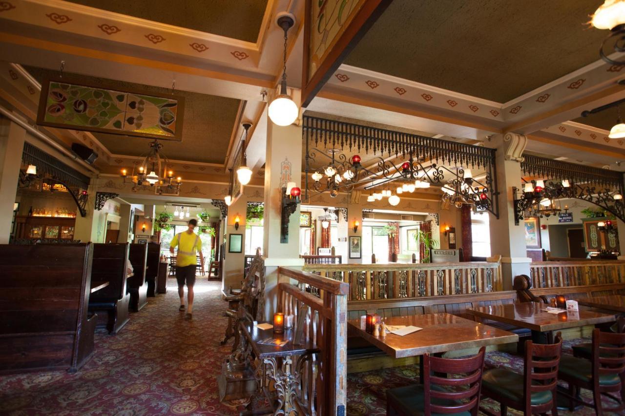 Mcmenamins Grand Lodge Forest Grove Zewnętrze zdjęcie